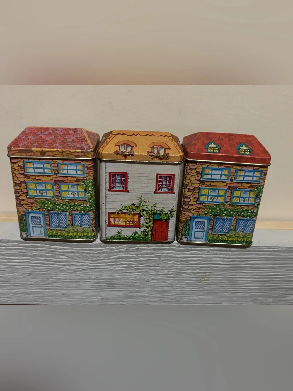 Lillian Vernon The Tea Cozy & Village Tea Shops Mini Metal Container Vintage